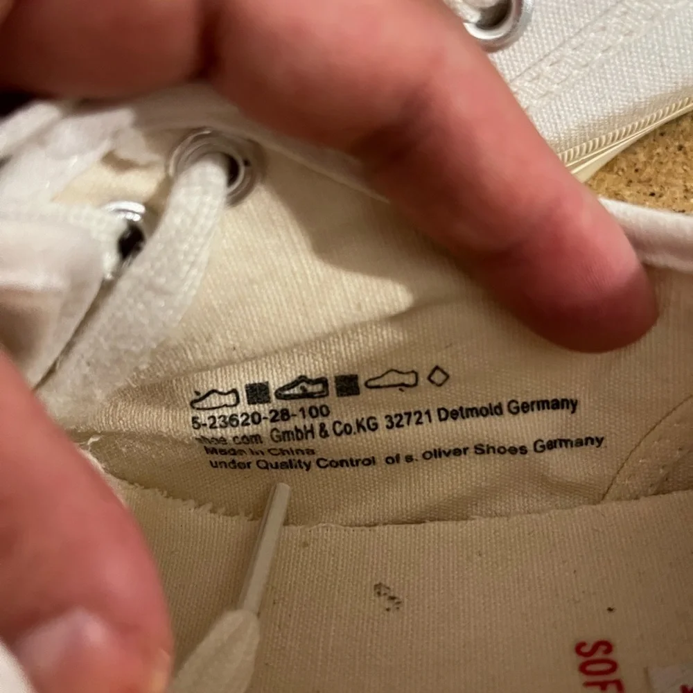 s.Oliver Canvas Sneakers Size 37 - Picture 5 of 15